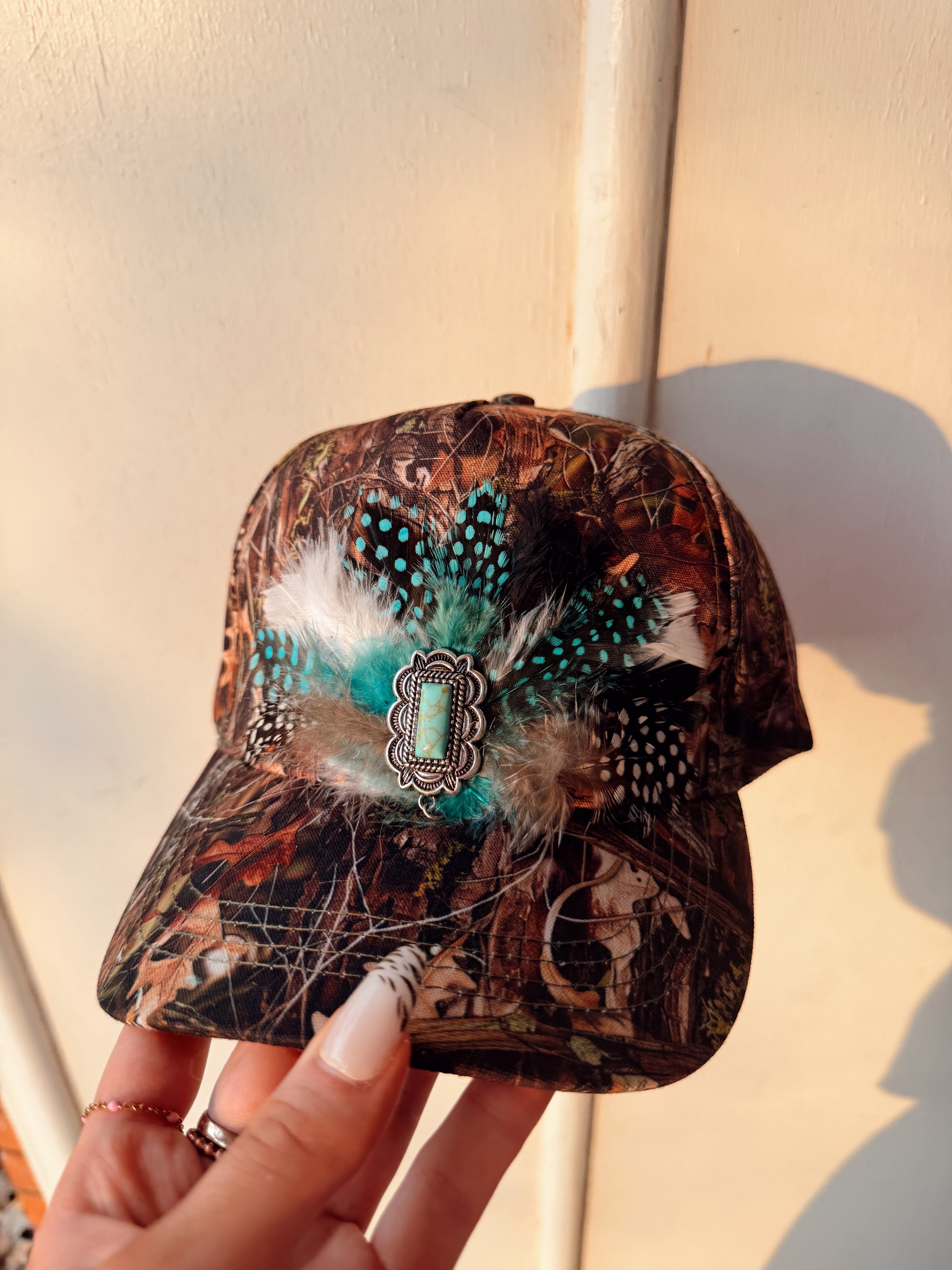 CAMO FEATHER TRUCKER